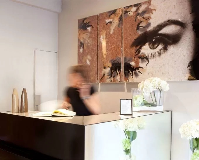 Hotel Marceau Champs Elys&eacute;es