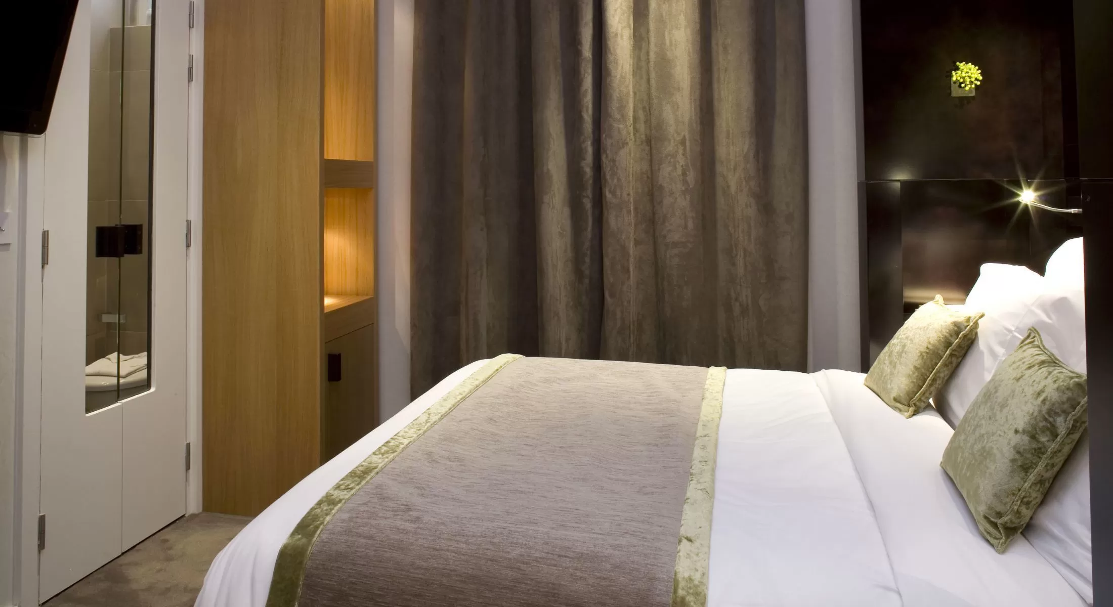 Hotel Marceau Champs Elysées - Comfort Room