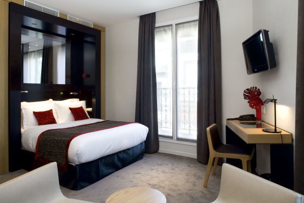 Hotel Marceau Champs Elysees Paris